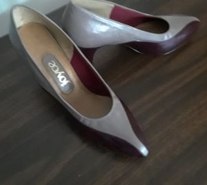 Vintage, Shelby never worn women's shoes.